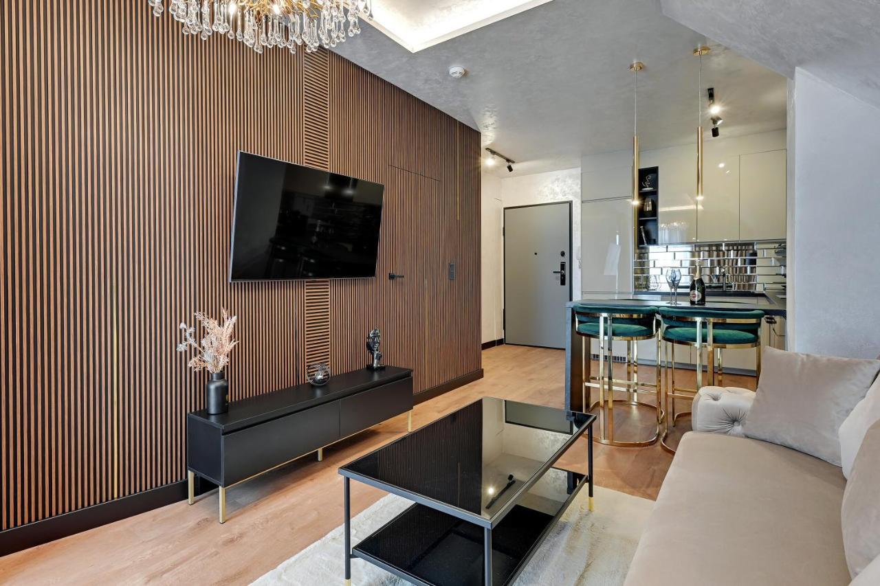 Granaria Deluxe & Riverside By Downtown Apartament *